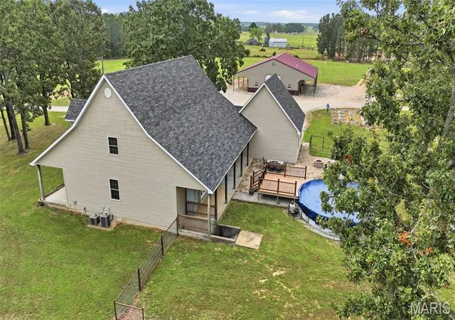 Photo 3 of Single family home for sale at 16630 County Rd 6120, Newburg, MO 65550 | MLS# MIS26051273 | Listing updated on 2026-10-01