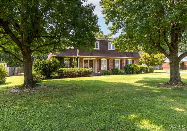 3rd image of 511 W Salcedo Rd, Sikeston, MO 63801 | MLS# MIS26051291