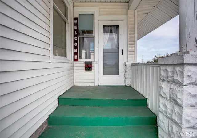 5th image of 320 N State St, Roodhouse, IL 62082 | MLS# MIS26051306