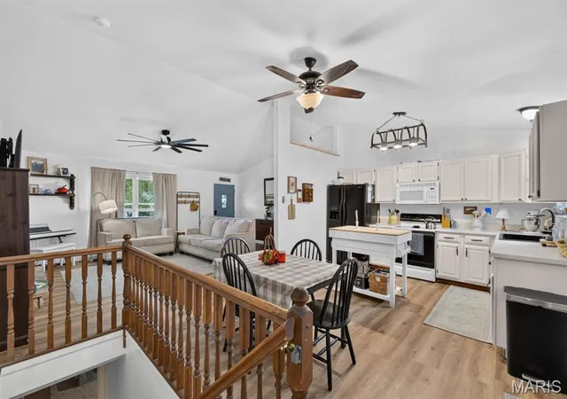 35th image of 14 Arlington Oaks Dr, Cedar Hill, MO 63016 | MLS# MIS26051316