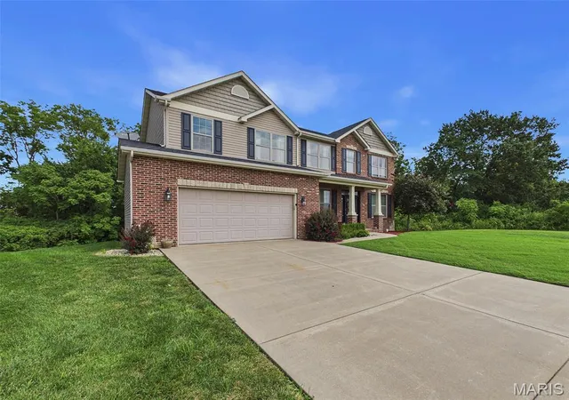 3rd image of 1408 Clifton Way Ct, O Fallon, IL 62269 | MLS# MIS26051323