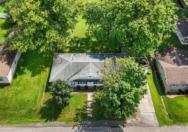 4th image of 236 & 238 East 5Th St, Trenton, IL 62293 | MLS# MIS26051329