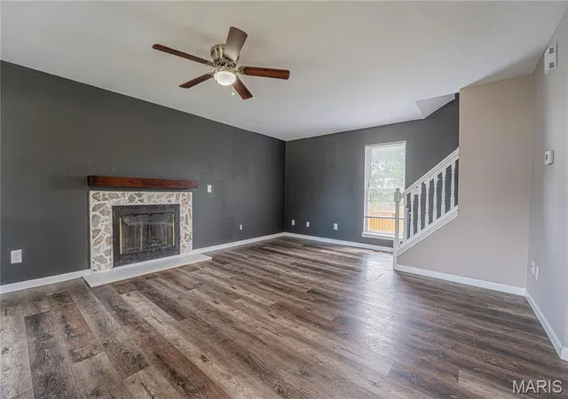 Photo 4 of Single family home for sale at 1721 Summergate Ct, Saint Peters, MO 63303 | MLS# MIS26051354 | Listing updated on 2026-09-06
