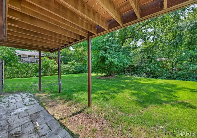 3rd image of 11104 Schuetz Rd, Saint Louis, MO 63146 | MLS# MIS26051364