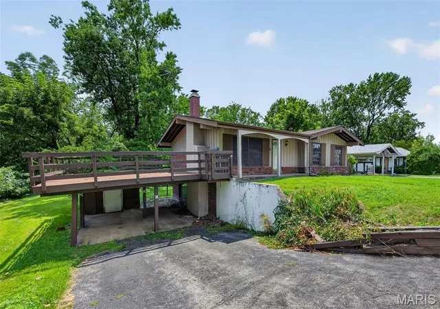 4th image of 11104 Schuetz Rd, Saint Louis, MO 63146 | MLS# MIS26051364