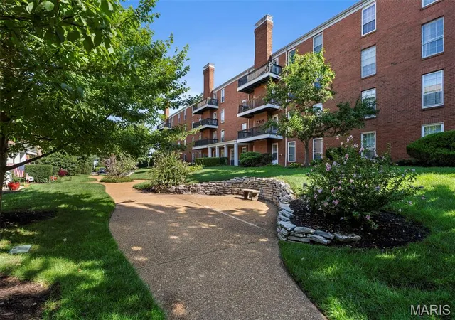 Photo 1 of Condo for sale at 10358 Chimney Rock Dr #31, Saint Louis, MO 63146 | MLS# MIS26051365 | Listing updated on 2026-09-12