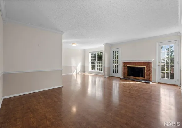 Condo for sale at 10358 Chimney Rock Dr #31, Saint Louis, MO 63146 | MLS# MIS26051365
