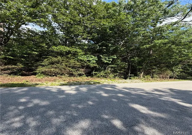 Photo 4 of Land for sale at 0 E Vista Dr Sec 14 Lot 70, Hillsboro, MO 63050 | MLS# MIS26051368 | Listing updated on 2026-09-06