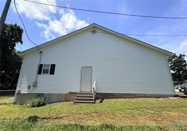 2nd image of 1103 W Coffman St, Salem, MO 65560 | MLS# MIS26051370