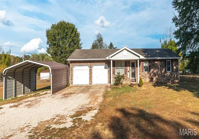 Photo 1 of Single family home for sale at 17550 Highway 28, Dixon, MO 65459 | MLS# MIS26051376 | Listing updated on 2026-09-18