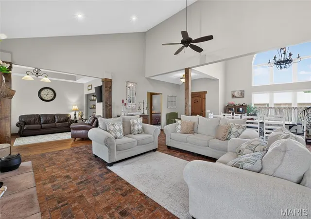 5th image of 1504 M- East 15Th St, Mountain Grove, MO 65711 | MLS# MIS26051378
