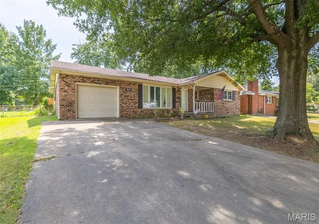 1st image of 307 Boucher St, Dexter, MO 63841 | MLS# MIS26051379