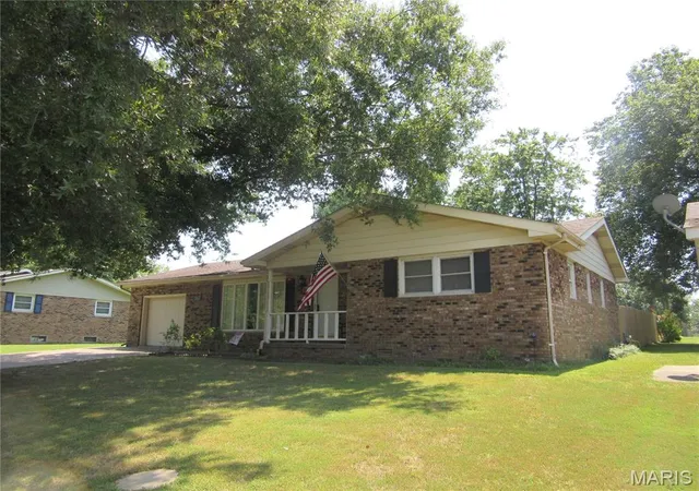 3rd image of 307 Boucher St, Dexter, MO 63841 | MLS# MIS26051379