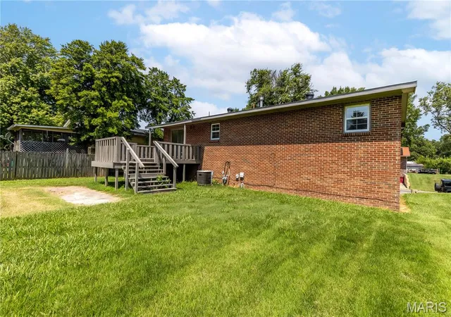 5th image of 853 Cambridge Dr, Sikeston, MO 63801 | MLS# MIS26051383