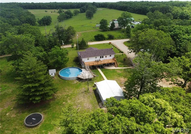 Photo 2 of Single family home for sale at 10375 Cedar Ln, Dixon, MO 65459 | MLS# MIS26051386 | Listing updated on 2026-10-12