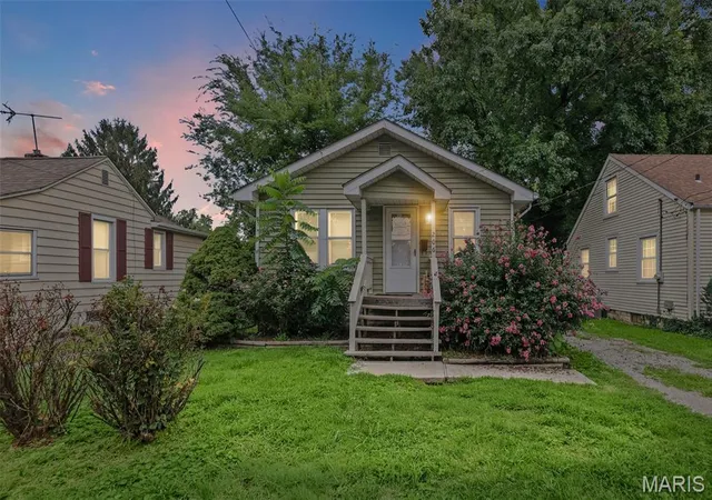 Photo 1 of Single family home for sale at 206 Mather St, Alton, IL 62002 | MLS# MIS26051397 | Listing updated on 2026-10-04