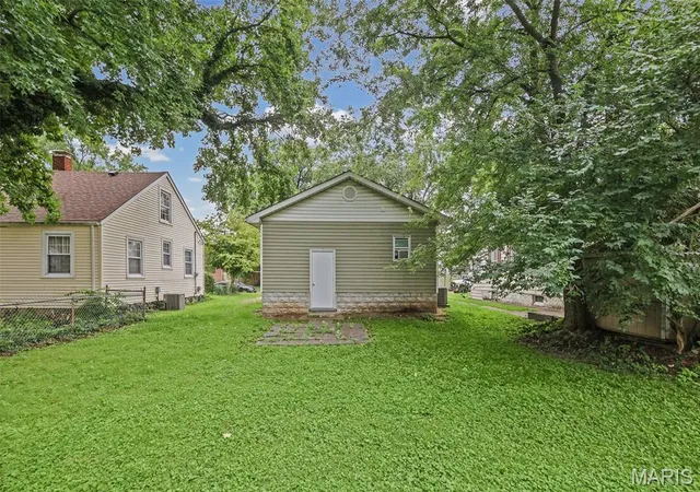 Photo 4 of Single family home for sale at 206 Mather St, Alton, IL 62002 | MLS# MIS26051397 | Listing updated on 2026-10-04