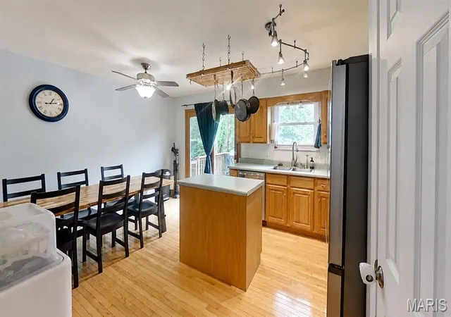Photo 4 of Single family home for sale at 307 Hazel St, Troy, IL 62294 | MLS# MIS26051423 | Listing updated on 2026-08-30