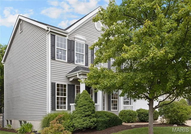 Photo 3 of Condo for sale at 302 Greenshire Ln, Dardenne Prairie, MO 63368 | MLS# MIS26051424 | Listing updated on 2026-09-06