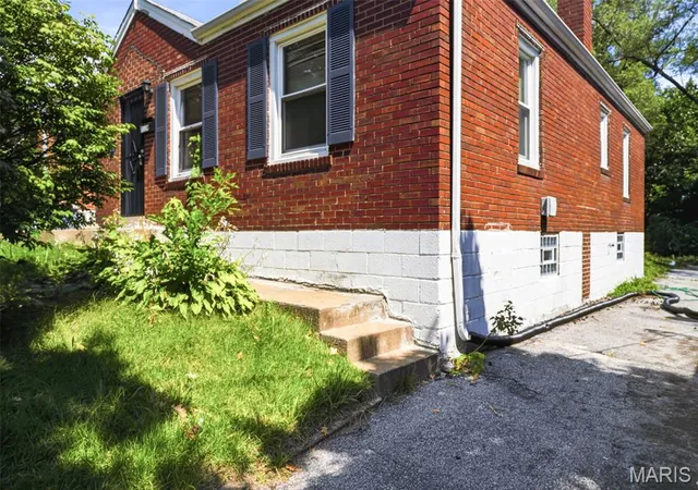Photo 2 of Single family home for sale at 7119 Theodore Ave, Saint Louis, MO 63136 | MLS# MIS26051428 | Listing updated on 2026-09-05