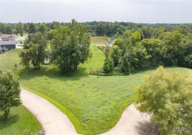 Photo 4 of Land for sale at Lot 19 Kensington Knl, Dow, IL 62022 | MLS# MIS26051431 | Listing updated on 2026-08-12