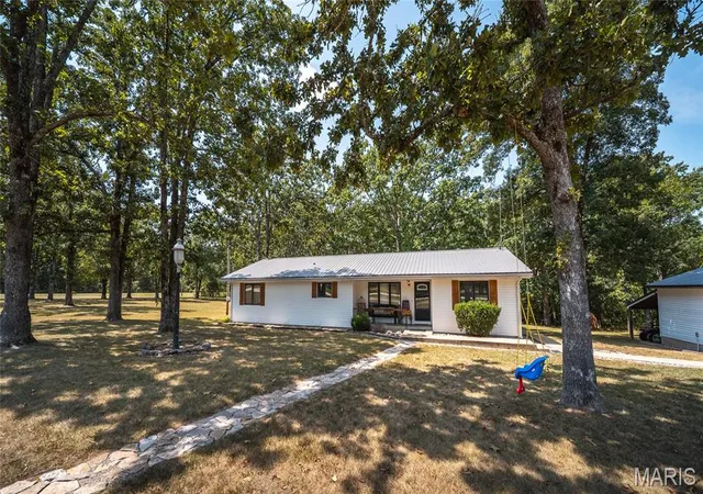 1st image of 13915 Maple Ln, Plato, MO 65552 | MLS# MIS26051436