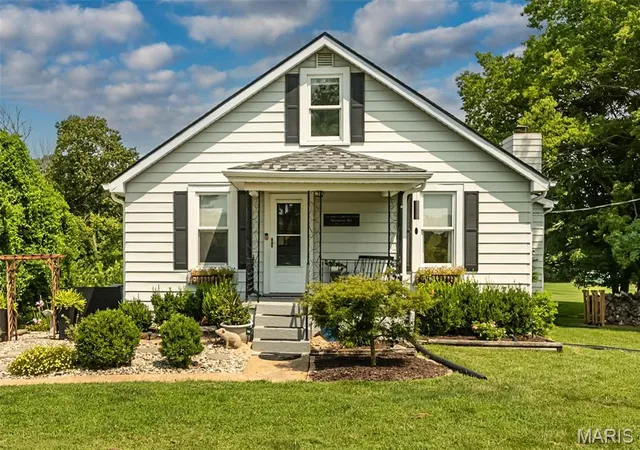 Single family home for sale at 17723 Mueller Rd, Wildwood, MO 63038 | MLS# MIS26051439