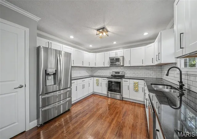 5th image of 2011 Legend Ct, Jefferson City, MO 65101 | MLS# MIS26051462