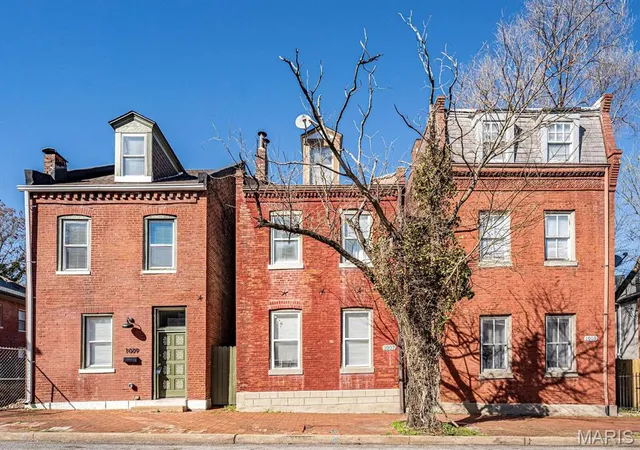 2nd image of 1007 Allen Ave, Saint Louis, MO 63104 | MLS# MIS26051468