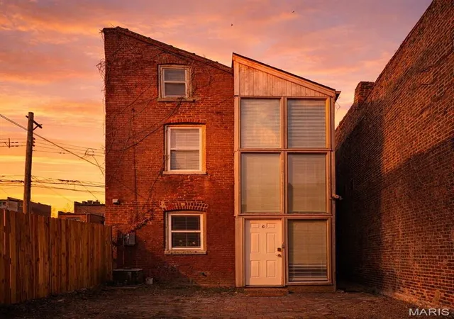 5th image of 1007 Allen Ave, Saint Louis, MO 63104 | MLS# MIS26051468