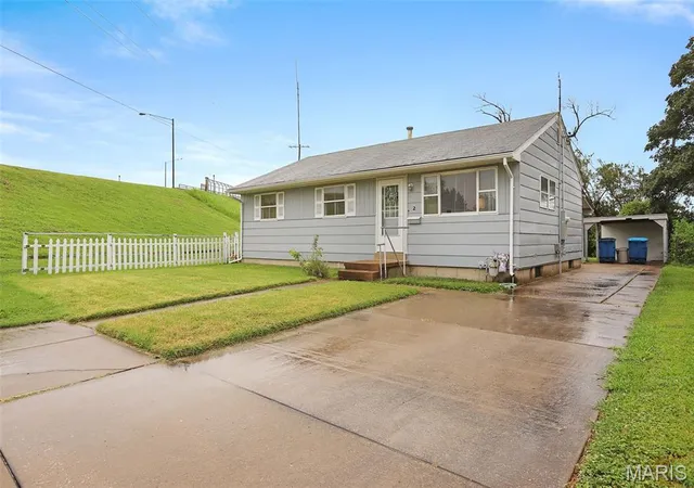 1st image of 2 Briarcliff Dr, Granite City, IL 62040 | MLS# MIS26051486