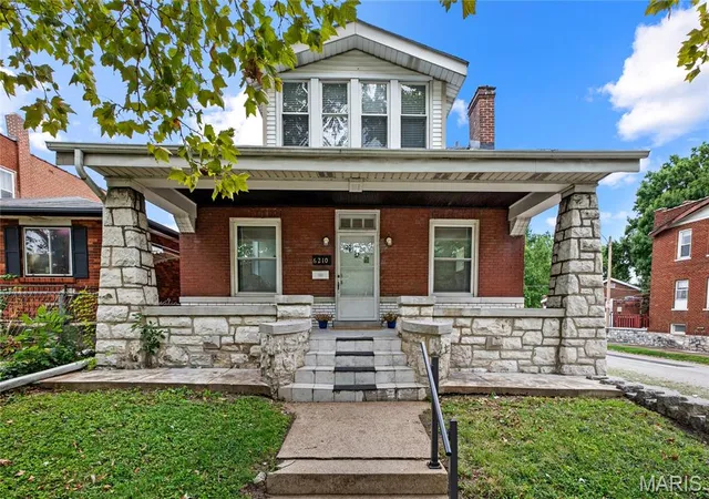 Single family home for sale at 6210 S Kingshighway Blvd, Saint Louis, MO 63109 | MLS# MIS26051536