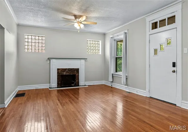 Photo 2 of Single family home for sale at 6210 S Kingshighway Blvd, Saint Louis, MO 63109 | MLS# MIS26051536 | Listing updated on 2026-09-28