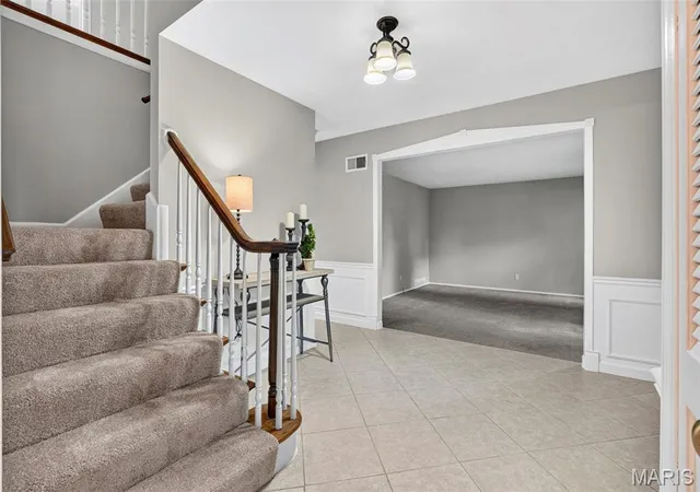 4th image of 184 Gunston Hall Ct, Chesterfield, MO 63017 | MLS# MIS26051548