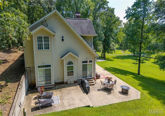 Photo 3 of Single family home for sale at 488 County Road 553, Jackson, MO 63755 | MLS# MIS26051549 | Listing updated on 2026-08-26