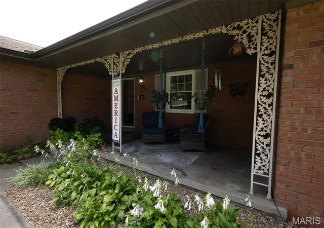 Photo 4 of Single family home for sale at 1229 Fairlane Dr, Cape Girardeau, MO 63701 | MLS# MIS26051558 | Listing updated on 2026-09-24