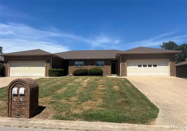 Photo 3 of Multi family home for sale at 509 511 Zachery, Lebanon, MO 65536 | MLS# MIS26051565 | Listing updated on 2026-08-26