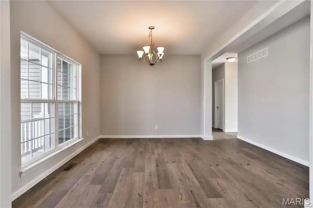 Photo 3 of Single family home for sale at 434 Oak Barrel Dr, Wentzville, MO 63385 | MLS# MIS26051580 | Listing updated on 2026-10-07