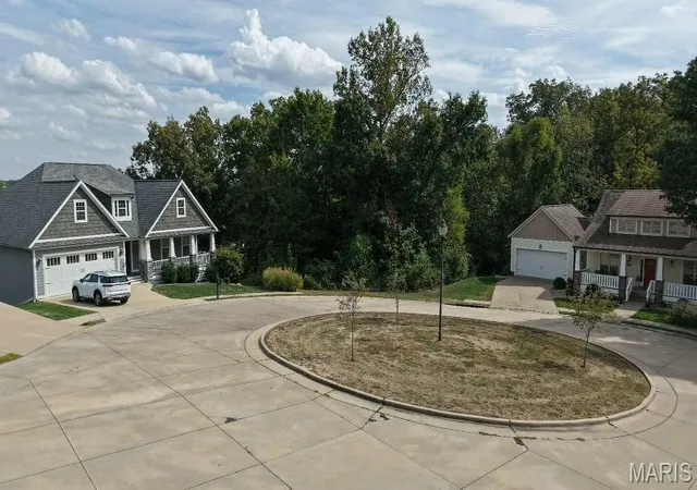 Photo 2 of Land for sale at 2304 Brister Hill Dr, Cape Girardeau, MO 63701 | MLS# MIS26051581 | Listing updated on 2026-10-05