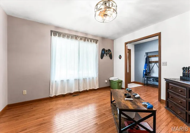 Photo 4 of Single family home for sale at 710 Mary Ann Ct, Freeburg, IL 62243 | MLS# MIS26051594 | Listing updated on 2026-10-05