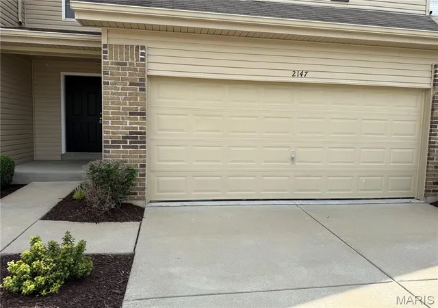 2nd image of 2147 Orchid Blossom Ct, Saint Peters, MO 63376 | MLS# MIS26051600