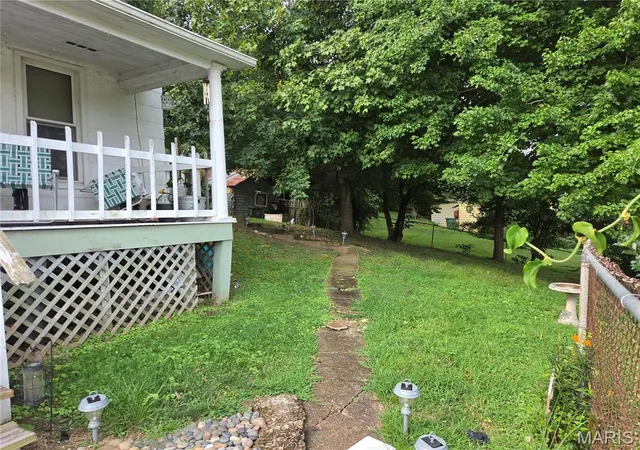 4th image of 304 Railroad St, Pevely, MO 63070 | MLS# MIS26051601
