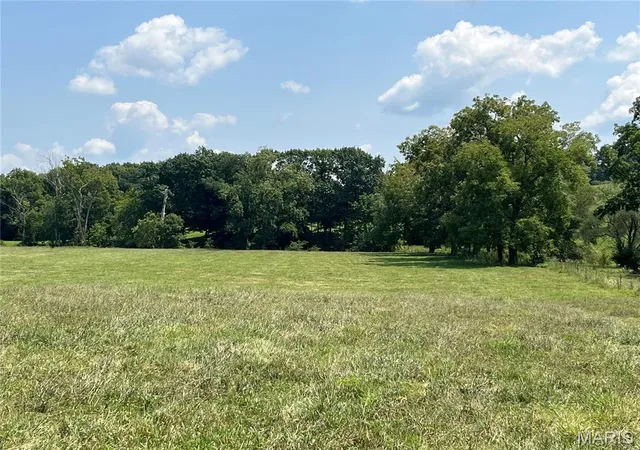 1st image of 880 Acres M/l On Hwy D, Eolia, MO 63344 | MLS# MIS26051670