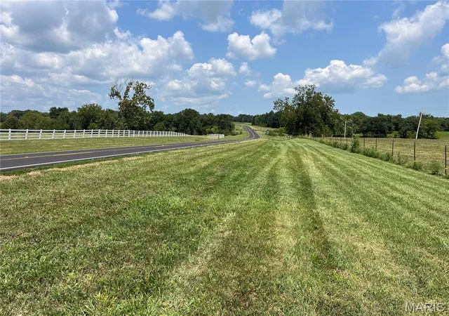 4th image of 880 Acres M/l On Hwy D, Eolia, MO 63344 | MLS# MIS26051670
