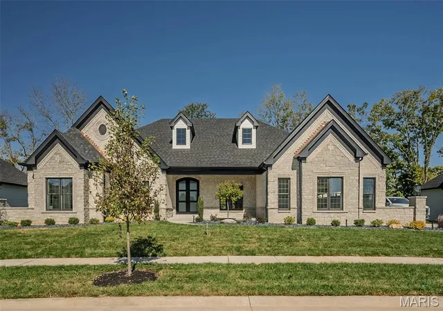 Single family home for sale at 753 Silver Buck Ln, Chesterfield, MO 63005 | MLS# MIS26051672