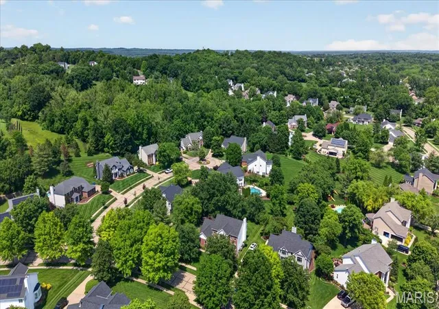 Photo 3 of Sale Pending at 17821 Wilderness Cliff Ct, Wildwood, MO 63005 | MLS# MIS26051674 | Listing updated on 2026-09-26