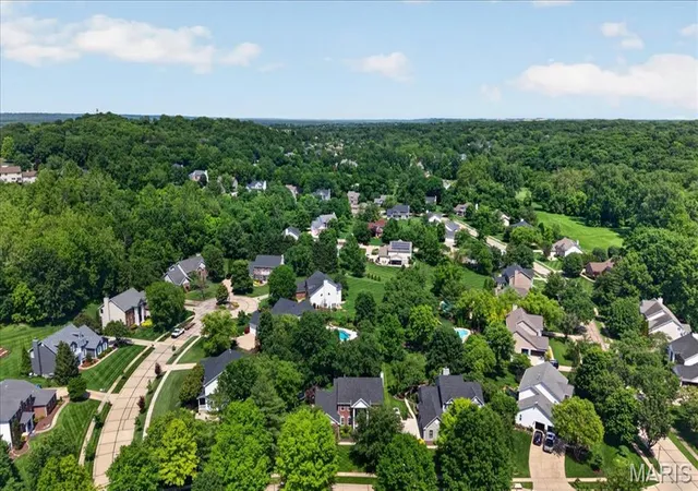 Photo 3 of Sale Pending at 17821 Wilderness Cliff Ct, Wildwood, MO 63005 | MLS# MIS26051674 | Listing updated on 2026-09-26