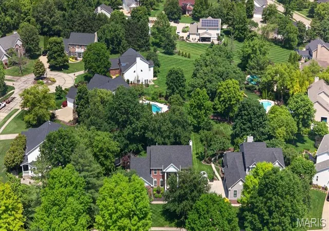 Photo 4 of Sale Pending at 17821 Wilderness Cliff Ct, Wildwood, MO 63005 | MLS# MIS26051674 | Listing updated on 2026-09-26