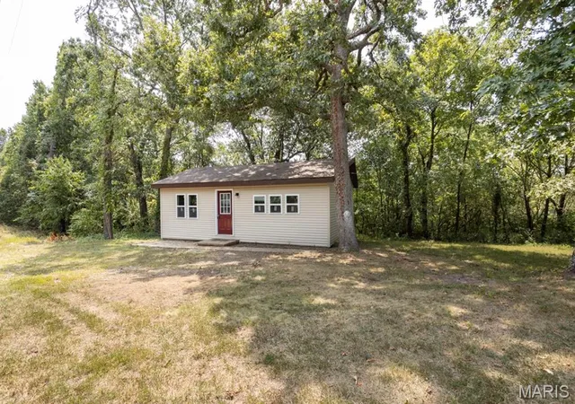 2nd image of 21065 Hwy Y, Saint Robert, MO 65584 | MLS# MIS26051677
