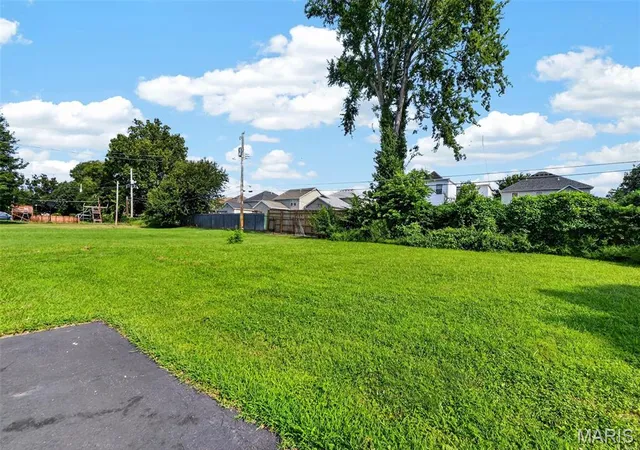 Photo 4 of Single family home for sale at 5837-5843 Enright Ave, Saint Louis, MO 63112 | MLS# MIS26051682 | Listing updated on 2026-10-27
